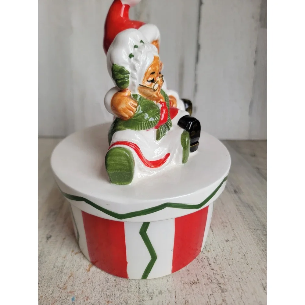 Lefton sleeping Mrs Mr Santa Claus vintage lidded container Xmas home‎